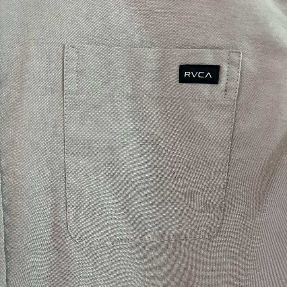 RVCA Gray button down casual / dress shirt - Medium - Picture 6 of 10